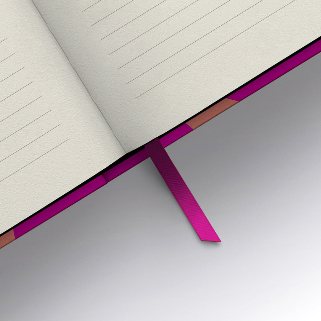 GRAFIKA: HEART NOTEBOOK