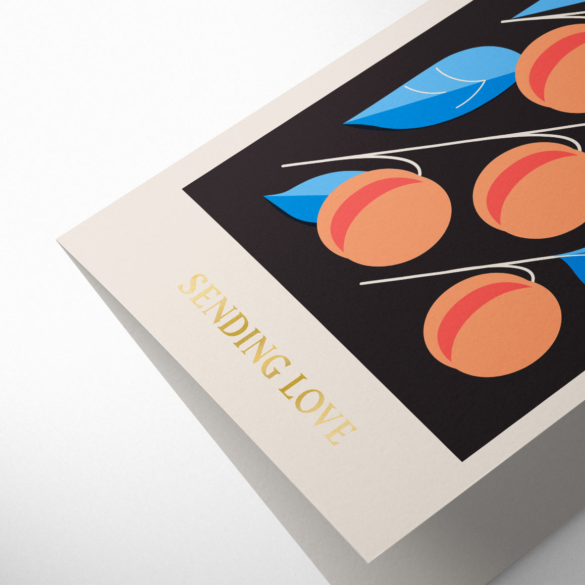 SPITALFIELDS MARKET: PEACH SENDING LOVE