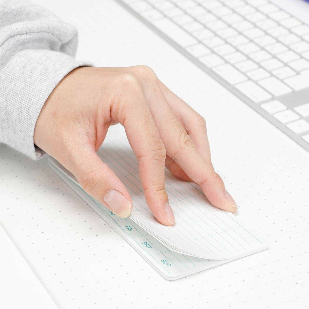 HIGHTIDE PENCO WEEKLY STICKY MEMO PAD: YELLOW