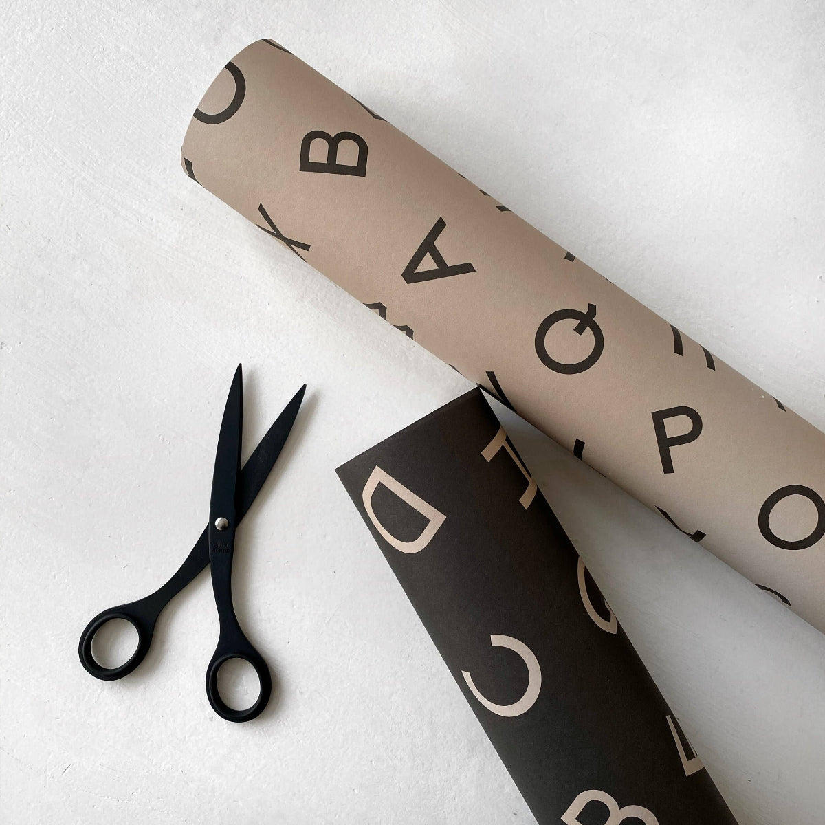 TYPE LETTER WRAP: LATTE